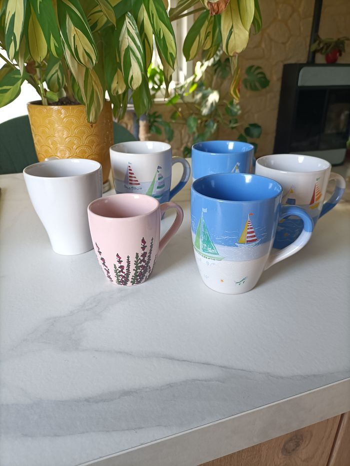 Lot de 7 mugs / tasse - photo numéro 1