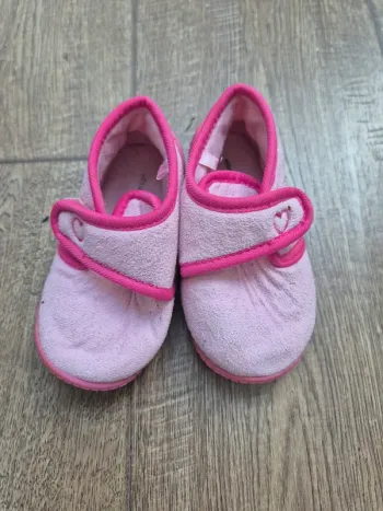 Chausson taille 23