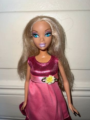 Poupée barbie my scene kennedy mattel 1999