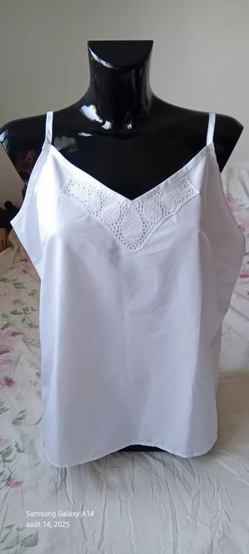 Haut fines bretelles caracao avec broderies femme 48 Daxon