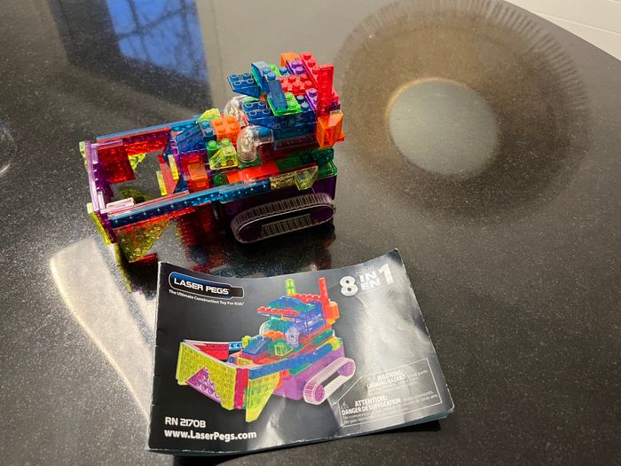 LEGO Laser Pegs 8-in-1 RN 2170B – briques translucides - photo numéro 3