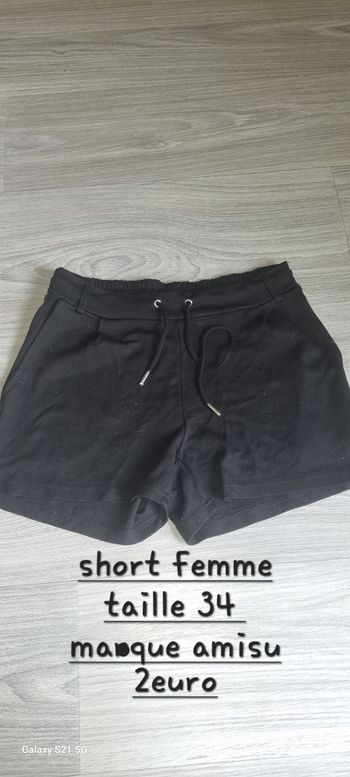 Short femme