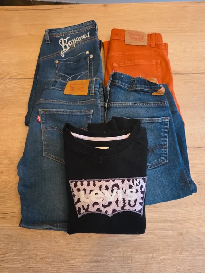 Lot Levis kaporal