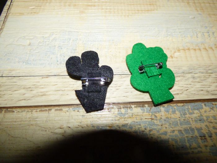 broches - photo numéro 3