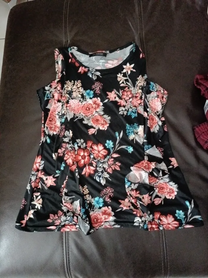 Haut rp tamar s fleuri
