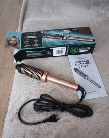 Brosse chauffante Revamp 