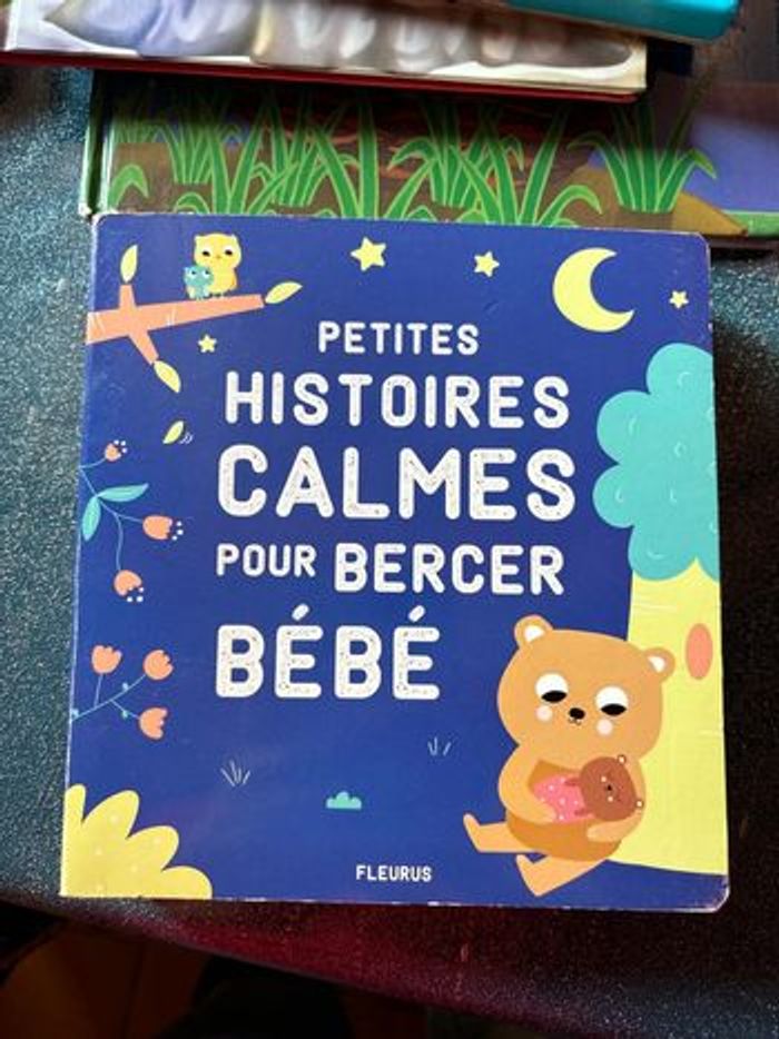 Petites histoires calmes pour bercer bébé