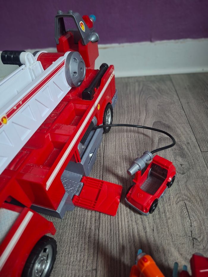 Camion de pompiers Marcus - photo numéro 3