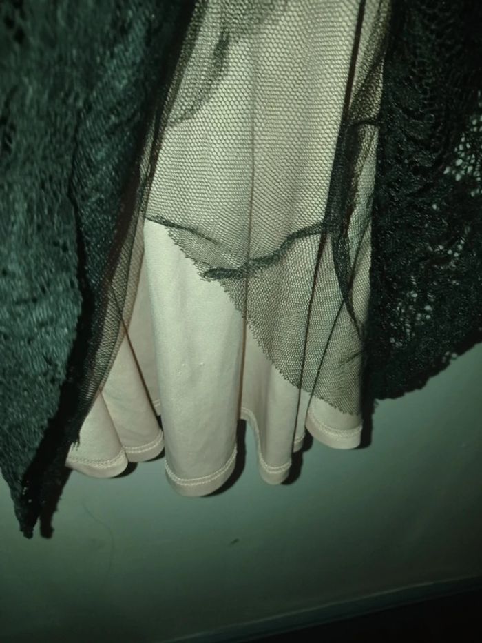 Robe dentelle - photo numéro 2