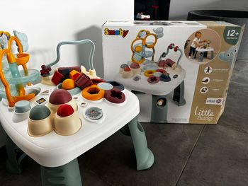 Table éveil activités smoby comme neuve