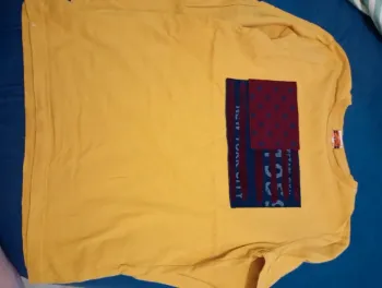 Tee-shirt