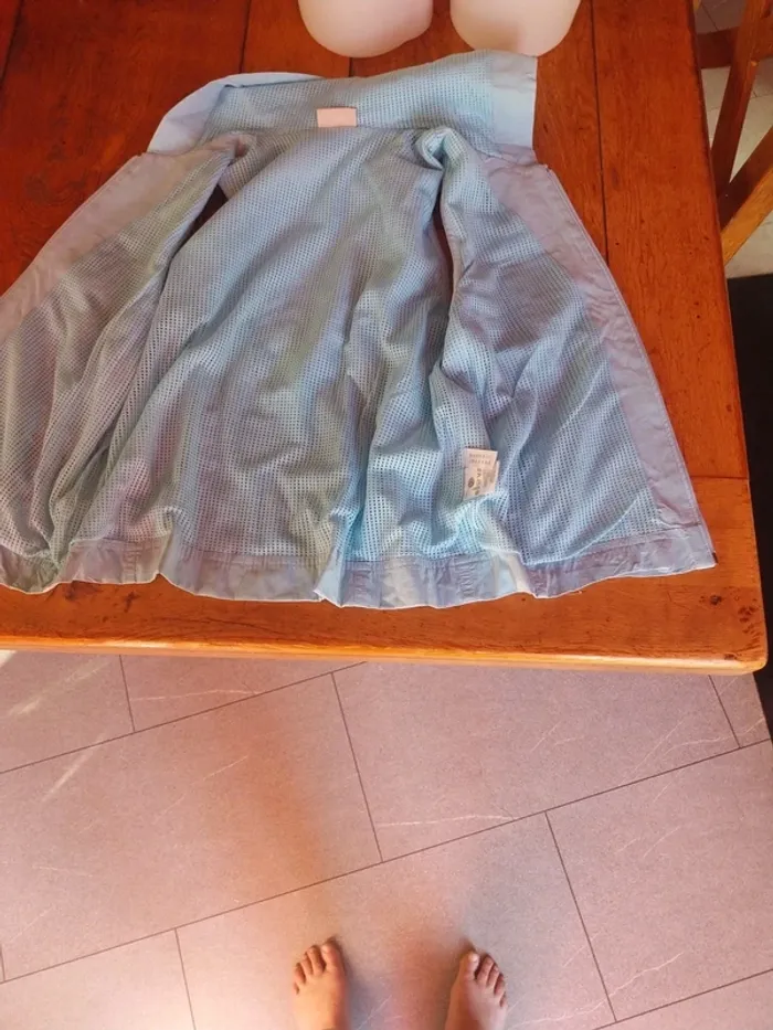 Veste légère sans manches cintrée - photo numéro 7