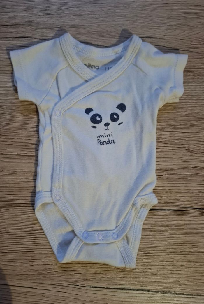 8 bodies 1 mois - photo numéro 7