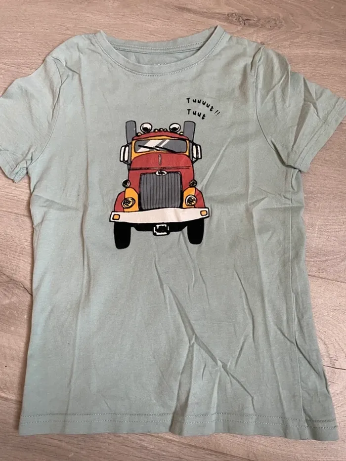TEE shirt kiabi 6 ans - photo numéro 3
