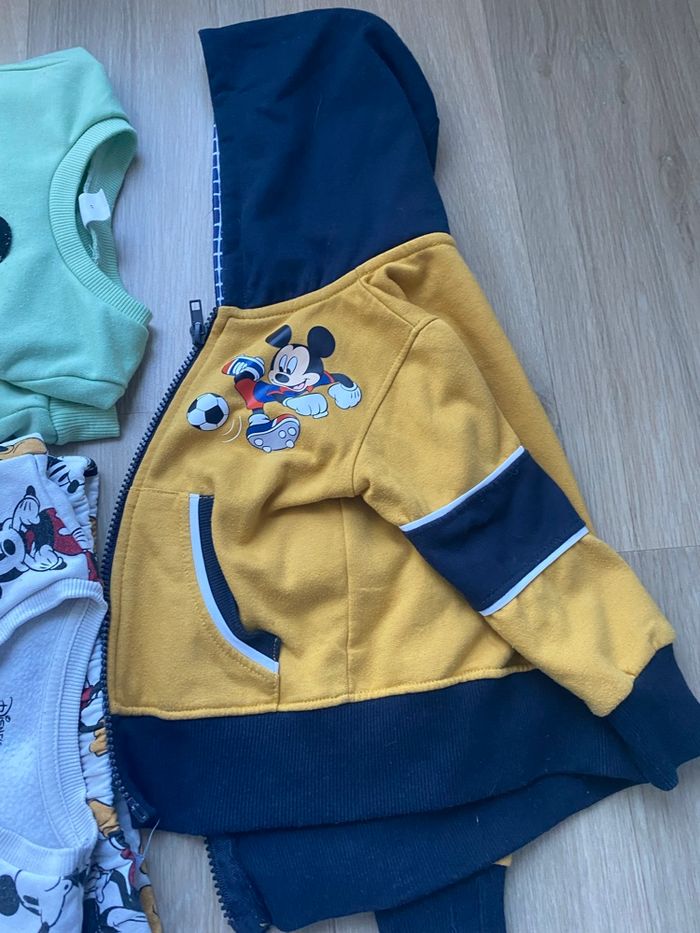 Lot vêtements garçon 12 mois - photo numéro 4