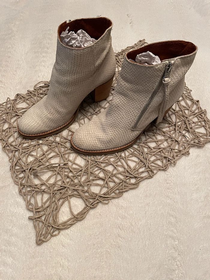 Bottines cuir façon croco 38 Kurt Geiger - photo numéro 2