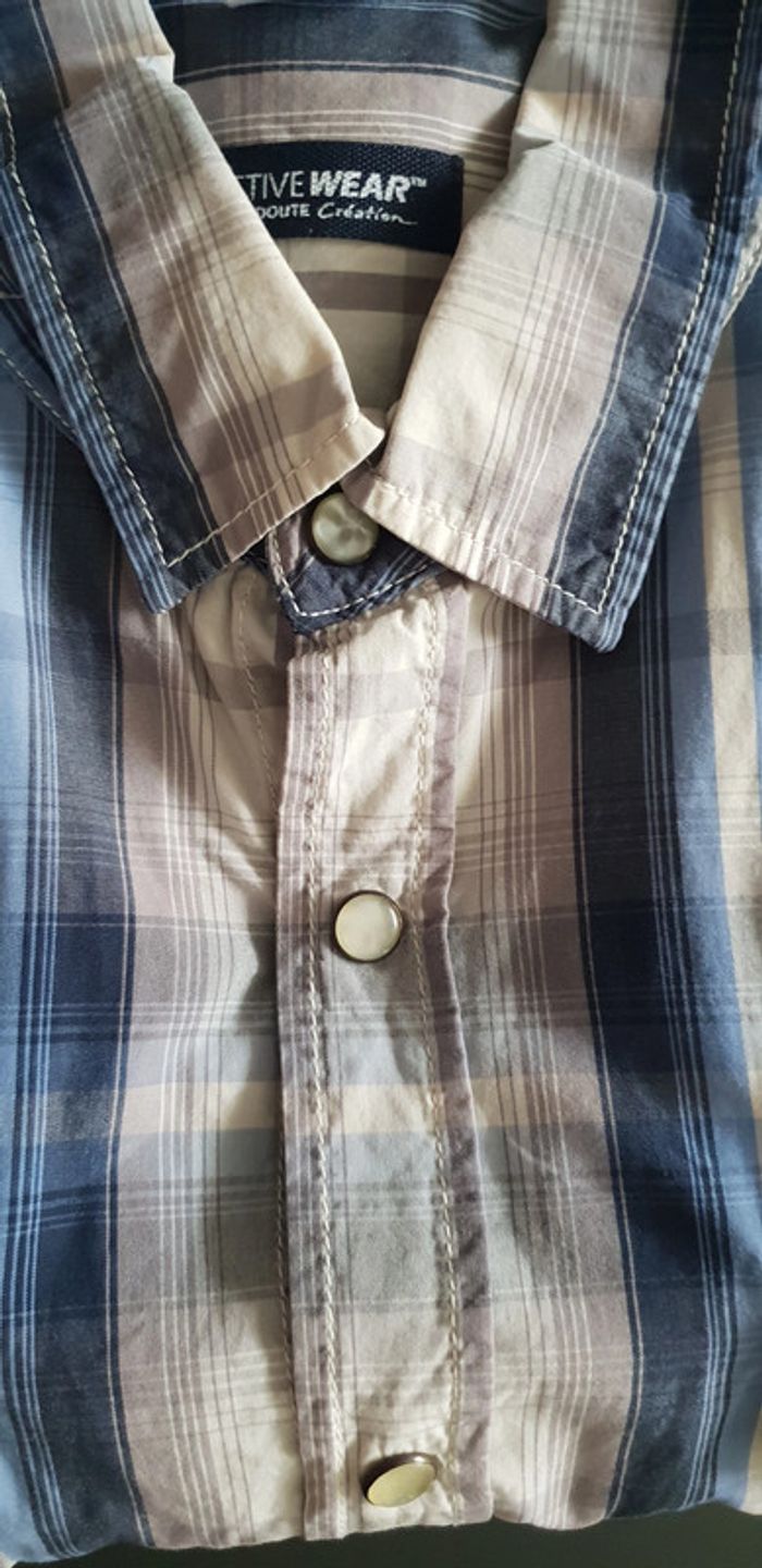 Chemise taille 44 - photo numéro 2