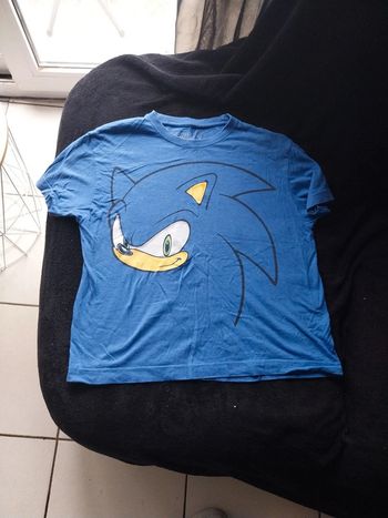 Tee-shirt  sonîc 10 ans