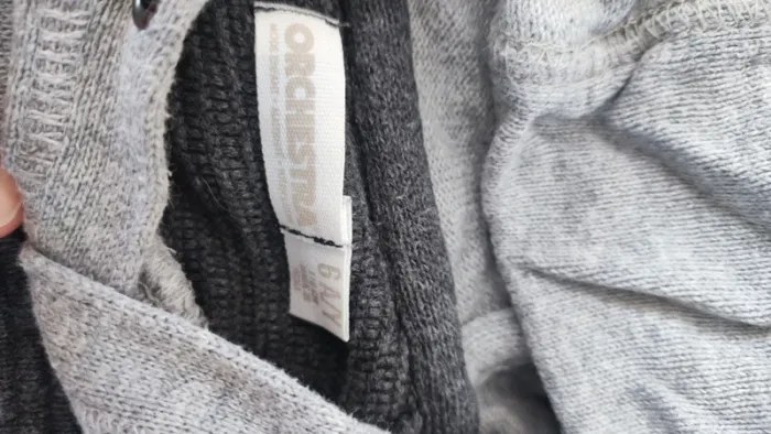 Pull avec capuche - photo numéro 4