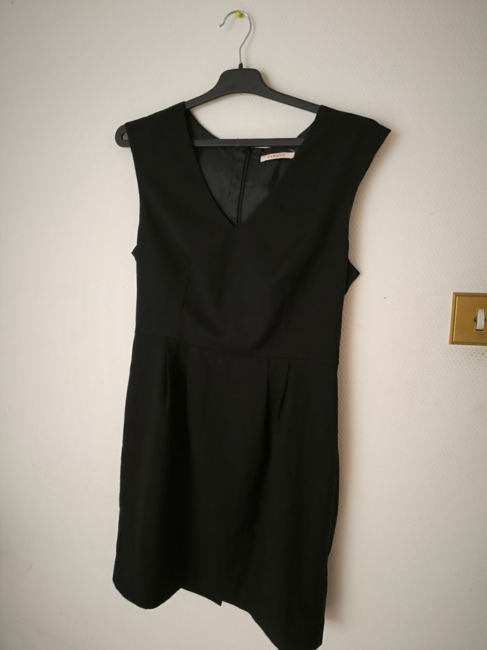 Petite robe noire simple camaïeu taille 38 - photo numéro 4