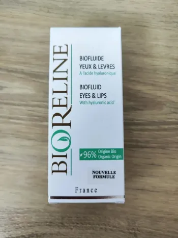 Bioreline yeux et lèvres à l acide hyalurinique 30 ml  à utiliser  6 mois après ouverture valeur 42€