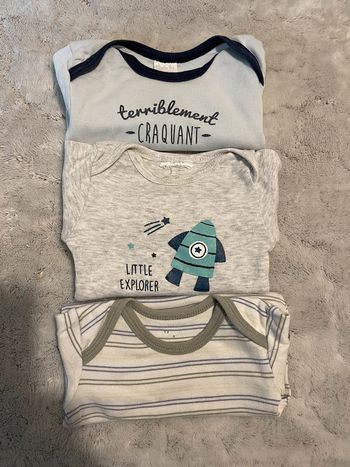 Lot de 3 bodys manches longues - 6 mois