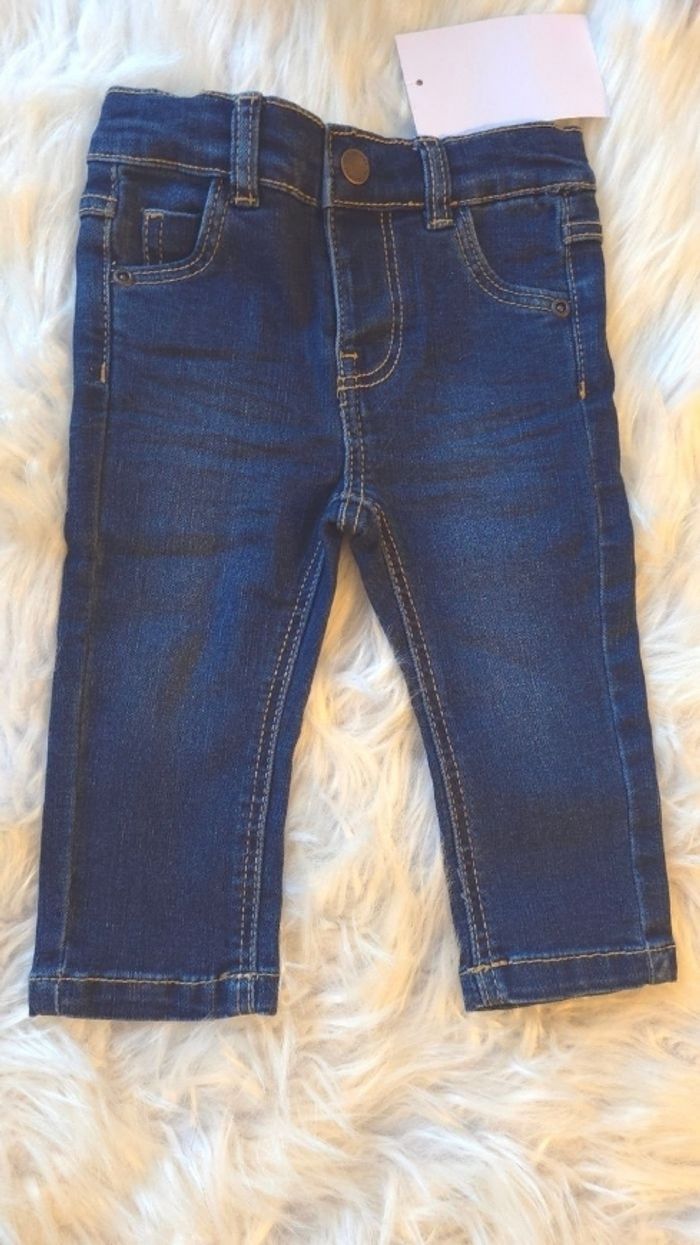 (Neufs non portés) 🏷😍🥰💙 Teeshirt ml et jeans 3 mois garçon 💙🥰😍 - photo numéro 5