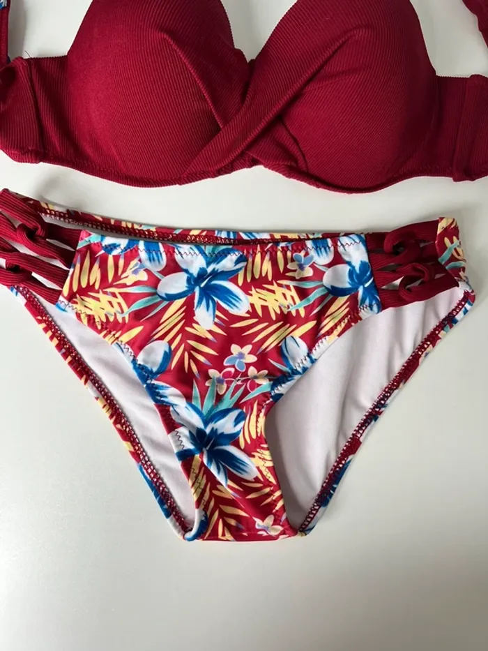 Maillot de bain 2 pièces S - photo numéro 2