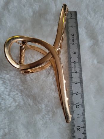 Pince cheveux boucle dorée