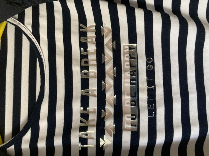 tee-shirt avec gilet intégré - photo numéro 2