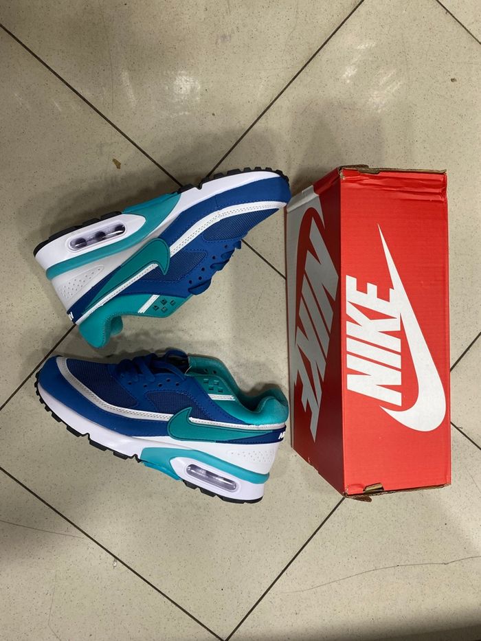 Basket nike air max bw