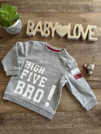 - Sweat Orchestra  - 12 mois - Très bon état  