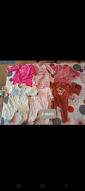 Lot 6 pyjamas Taille 3 mois 👧