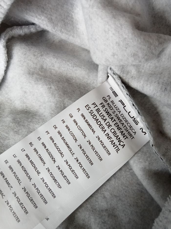 Pull Minnie 9/10 ans - photo numéro 5