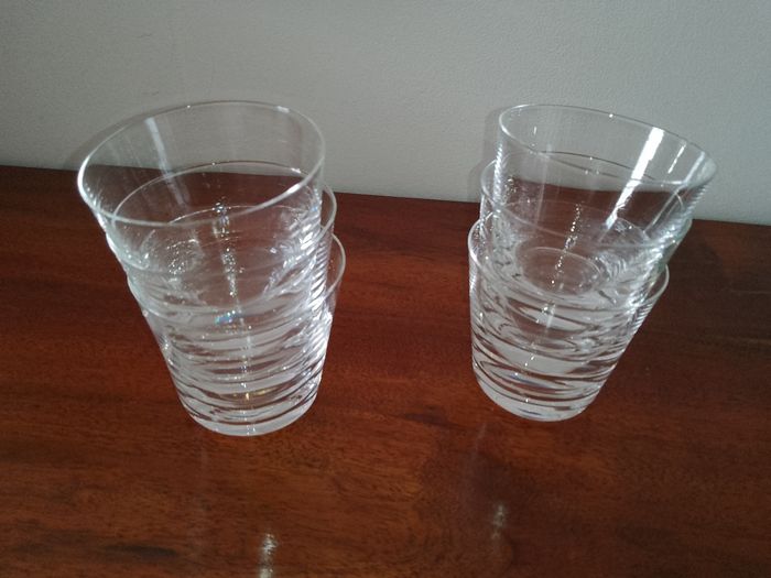Vends lot de 6 verrines.