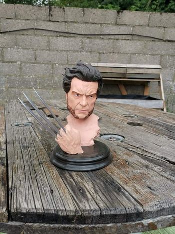 Vend buste de Wolverine (Marvel)