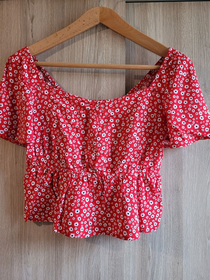 Haut fleuri court taille S Kiabi - photo numéro 2