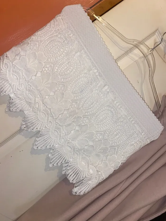 Jupe blanche dentelle - photo numéro 2