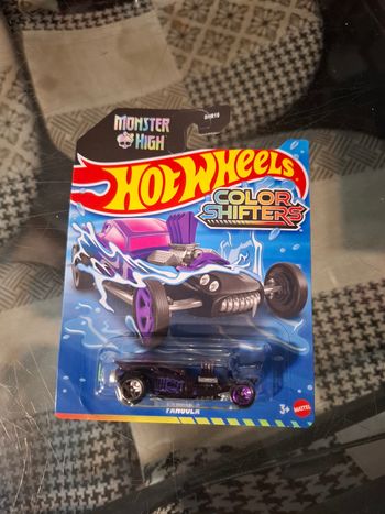 Hot wheels hotwheels weels hotweels color shifter Fangula monster high