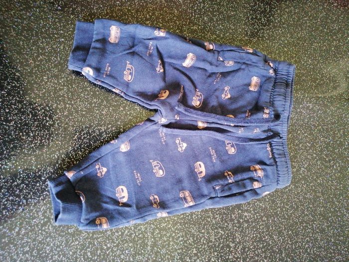 Bas de jogging bébé