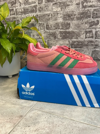 Baskets Adidas gazelle taille 36