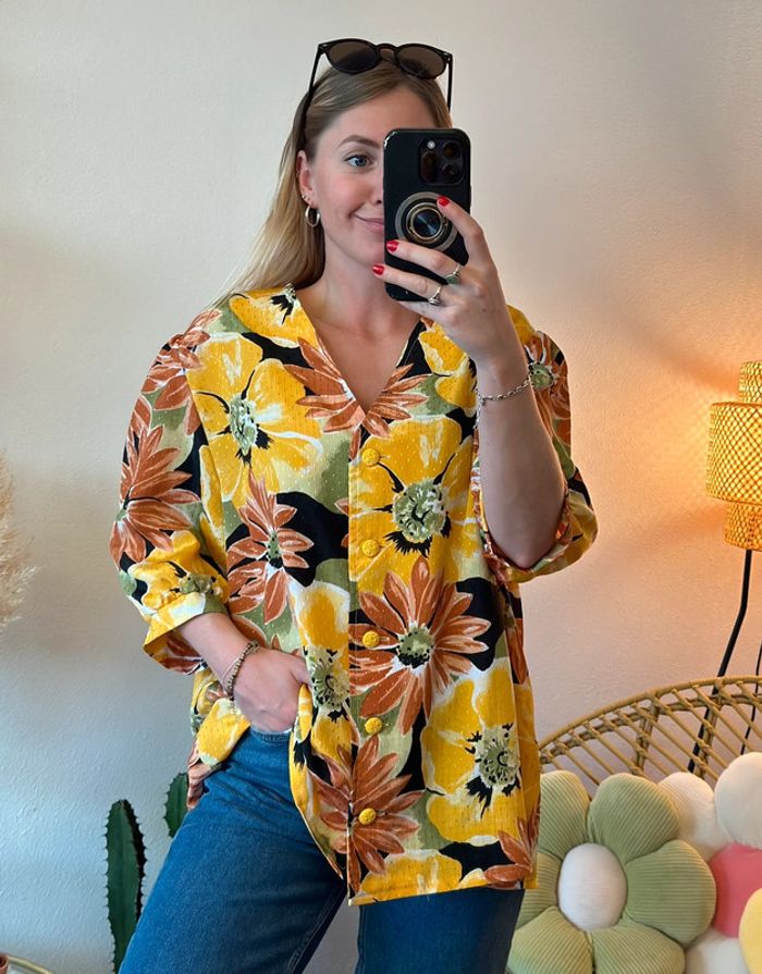 Chemise jaune imprimée fleurs, modèle vintage, taille unique - Saint Charles - photo numéro 3