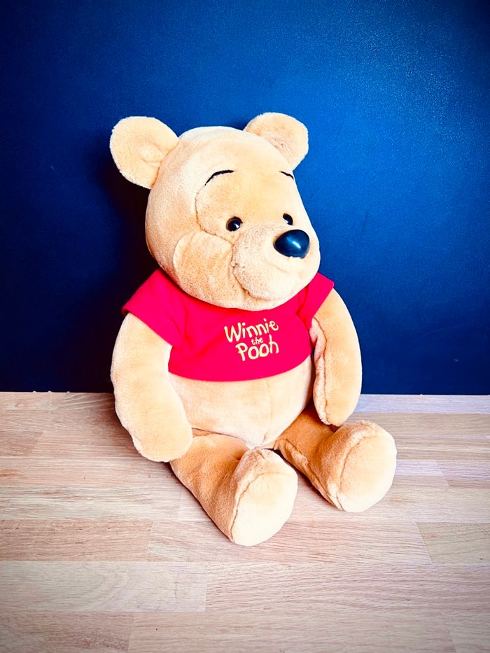 Peluche Winnie l’ourson Disney – 35 cm – très bon état - photo numéro 5