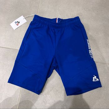 Short bermuda le coq sportif taille 14 ans 