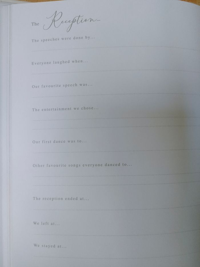 Wedding planner papier et un livre de mémoire avant / après mariage. En anglais - photo numéro 4