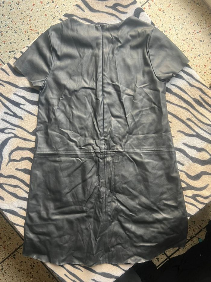 Robe enfant ZARA Kids similicuir taille 10ans 140cm - photo numéro 2