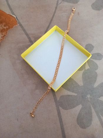 👧chaîne cheville ou poignet brillant doré argenté