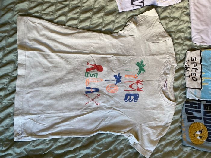 Lot de 10 t-shirt en taille 8 ans plusieurs marques - photo numéro 6