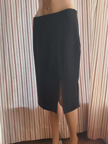 Magnifique Jupe noir Armani Collezioni fr38 it42