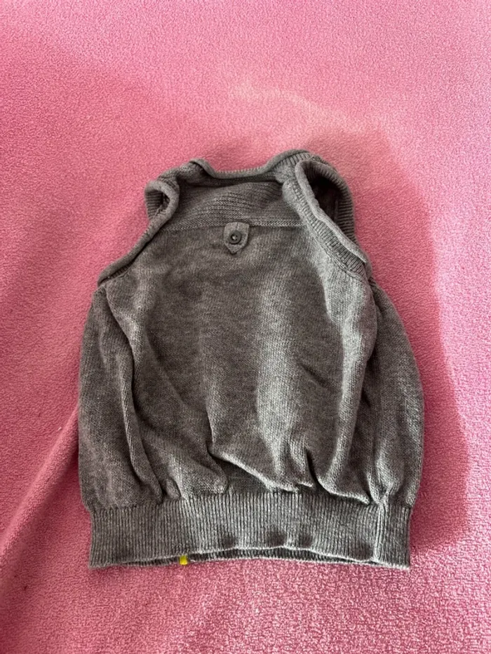 Débardeur taille 3 mois - photo numéro 3